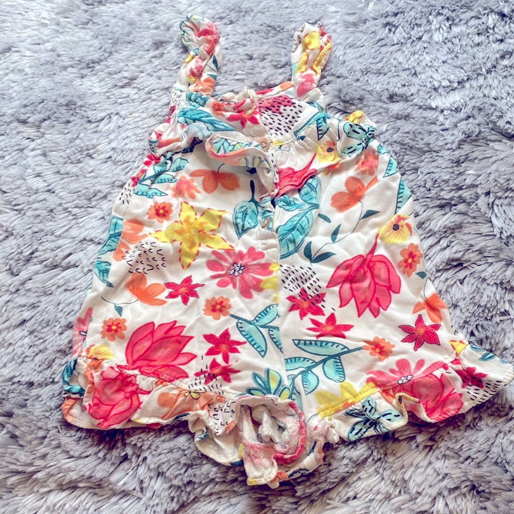 Jessica Simpson Beige Yellow Red Blue Floral Girl’s Romper Size 4T